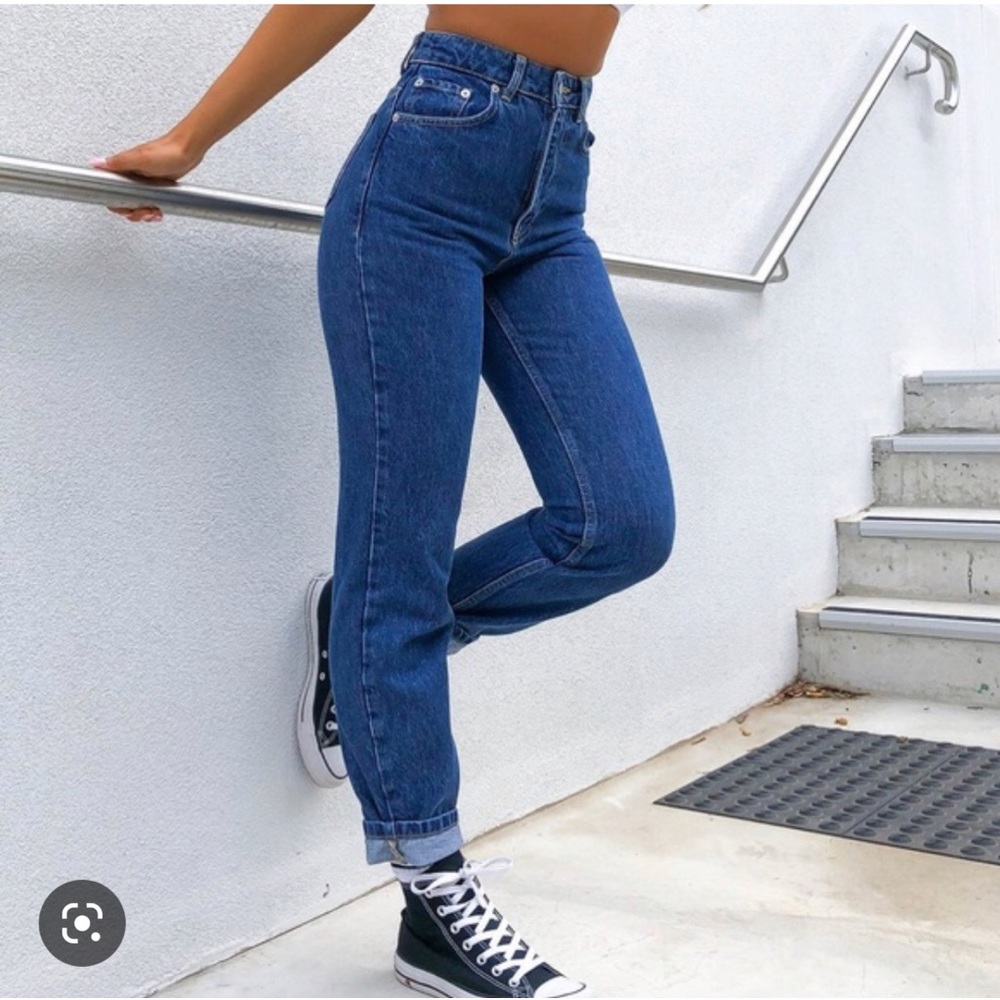 High waisted boyfriend jeans